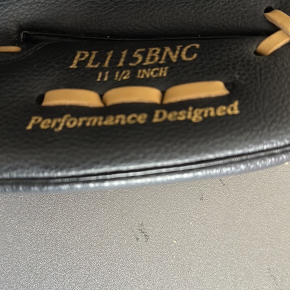 Left handed baseballs glove - Picture 7 of 7